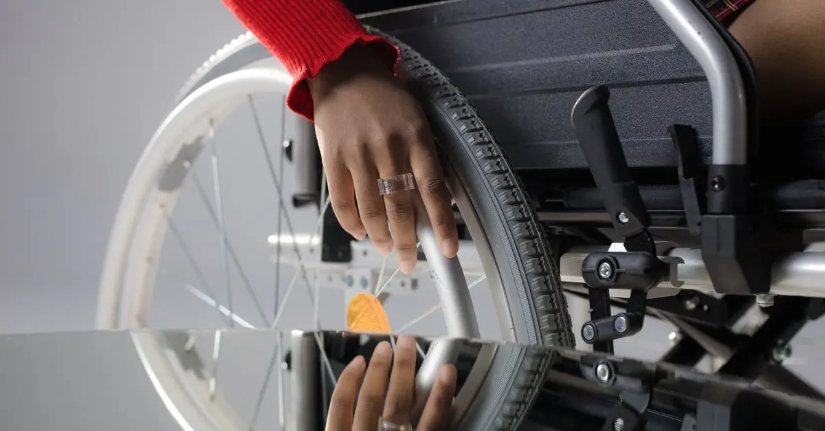Guide d'achat : Choisir un fauteuil roulant adapté à vos besoins